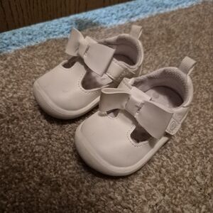 Stride Rite White Baby Shoes with Bow